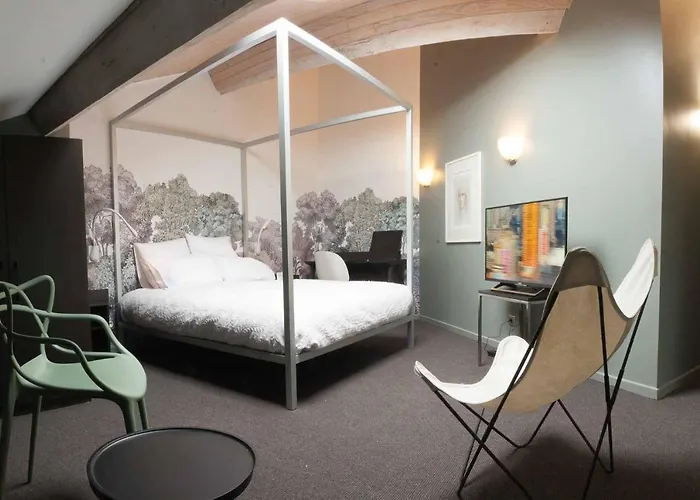 Panzió La Closerie Aux Violettes - Toulouse