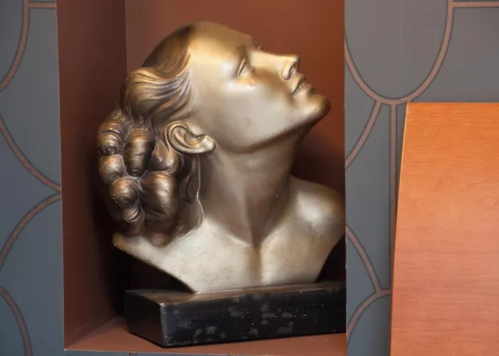 La Closerie Aux Violettes -