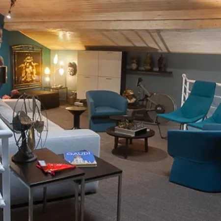 ベッド・アンド・ブレックファスト La Closerie Aux Violettes -