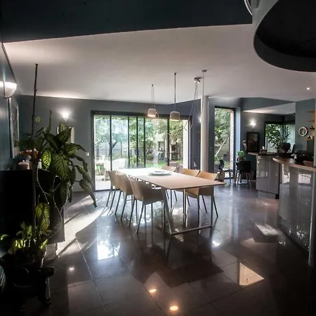 فندق مبيت وإفطار La Closerie Aux Violettes - تولوز