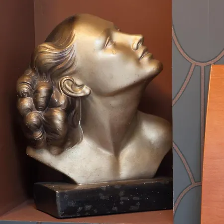 La Closerie Aux Violettes -