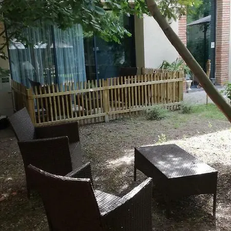 La Closerie Aux Violettes -