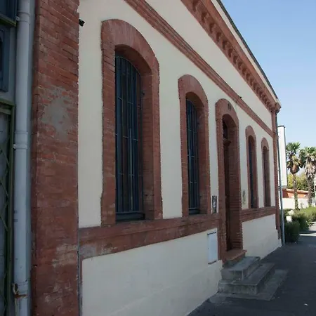 La Closerie Aux Violettes - فندق مبيت وإفطار 4*